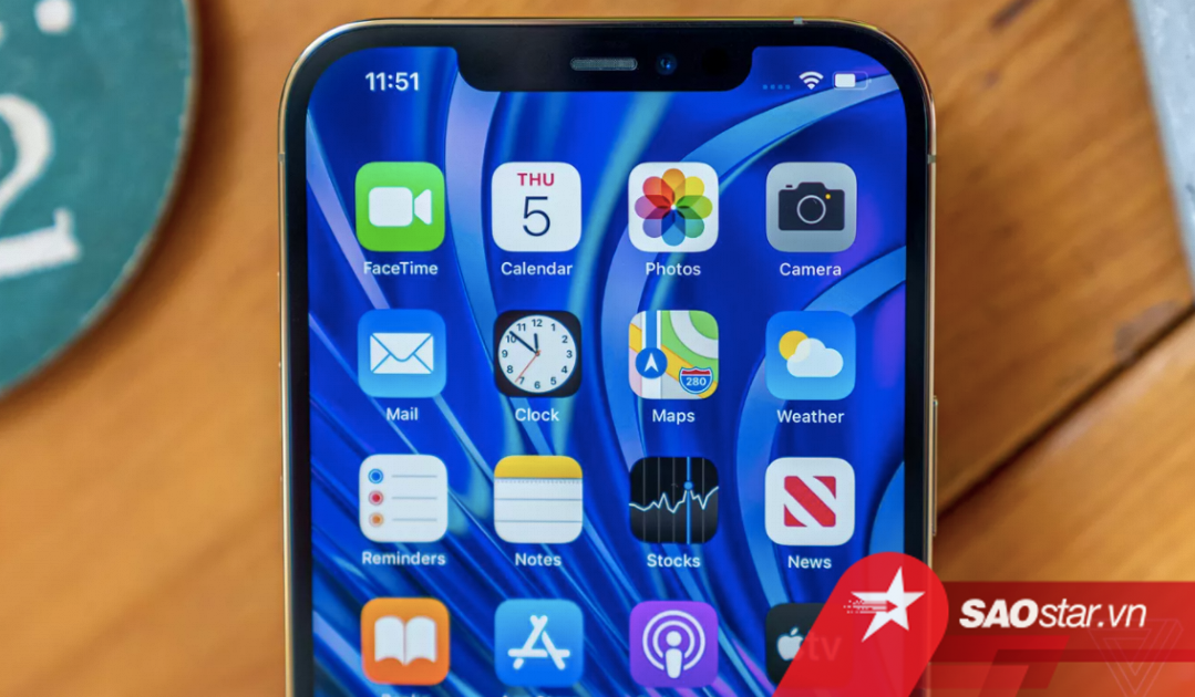 Chẳng ai ngờ những chiếc iPhone hào nhoáng lại có khởi đầu như thế này