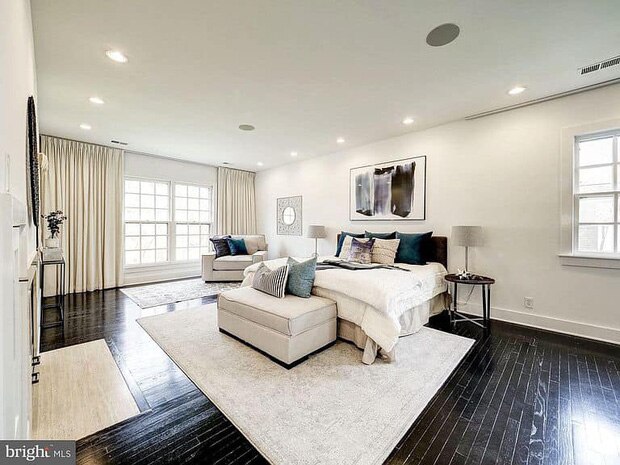 Cận cảnh biệt thự siêu sang tại Mỹ của diễn viên Gái nhảy ảnh 7