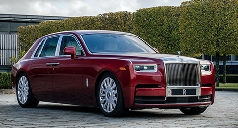 Đấu giá chiếc Rolls-Royce phiên bản Bespoke Red Phantom đặc biệt