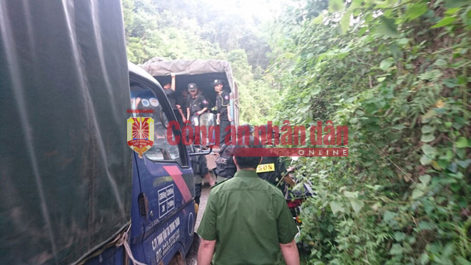 Tiết lộ bí mật triệt phá sới bạc cực “khủng” trong rừng thẳm - ảnh 2