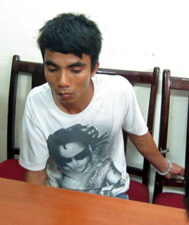 Cuộc đời chìm nổi của sát thủ dùng mìn cướp tiệm vàng - ảnh 1