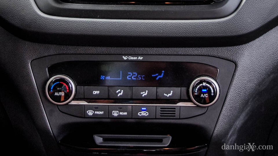 Đánh giá xe Hyundai i20 Active 2015 từ các chuyên gia - ảnh 22