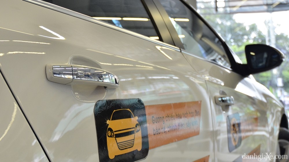 Đánh giá xe Chevrolet Cruze/Lacetti 2015 từ các chuyên gia - ảnh 9