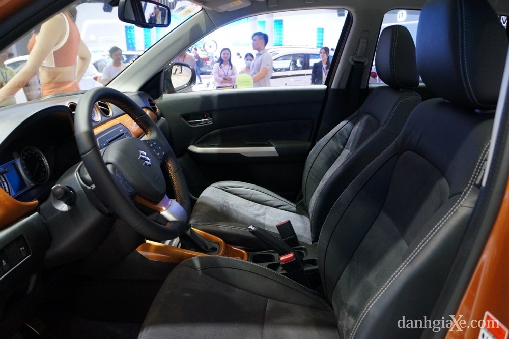 So sánh nhanh Ford EcoSport Titanium và Suzuki Vitara 2015 - ảnh 21