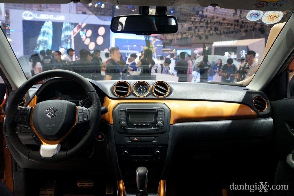 So sánh nhanh Ford EcoSport Titanium và Suzuki Vitara 2015 - ảnh 20