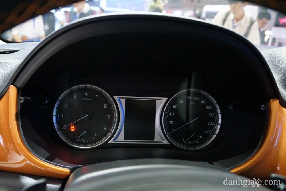 So sánh nhanh Ford EcoSport Titanium và Suzuki Vitara 2015 - ảnh 26