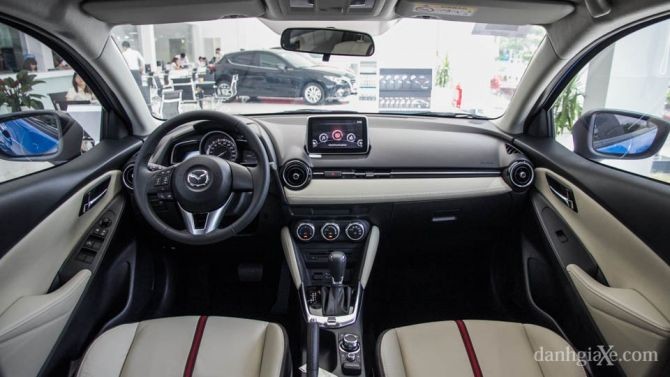 So sánh nhanh Toyota Yaris 2014 và Mazda 2 2015 - ảnh 18