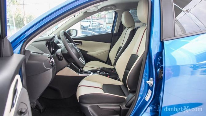 So sánh nhanh Toyota Yaris 2014 và Mazda 2 2015 - ảnh 14