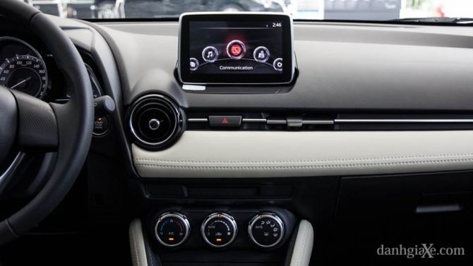 So sánh nhanh Toyota Yaris 2014 và Mazda 2 2015 - ảnh 24