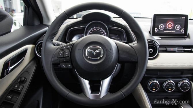So sánh nhanh Toyota Yaris 2014 và Mazda 2 2015 - ảnh 20