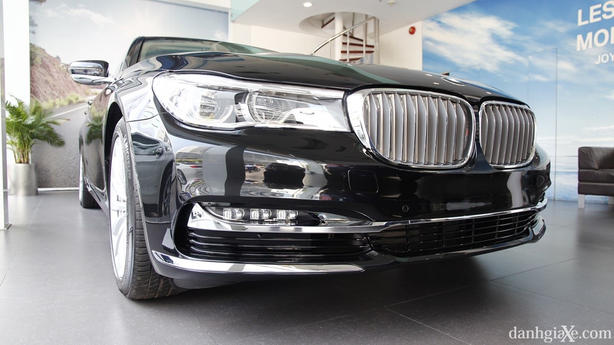 Soi chi tiết BMW 740Li hoàn toàn mới - ảnh 5