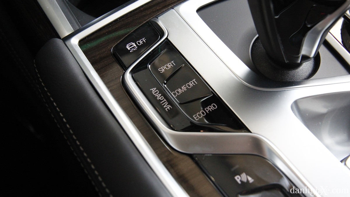 Soi chi tiết BMW 740Li hoàn toàn mới - ảnh 33