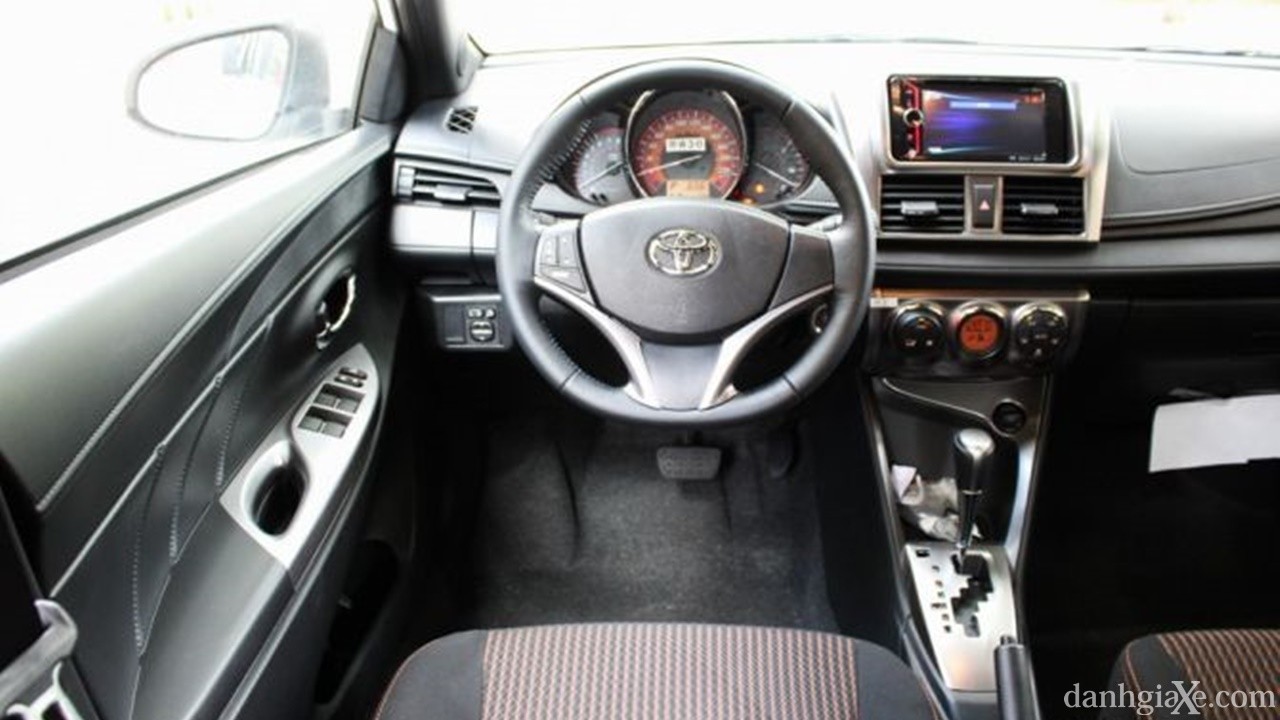 So sánh nhanh Toyota Yaris 2014 và Mazda 2 2015 - ảnh 19