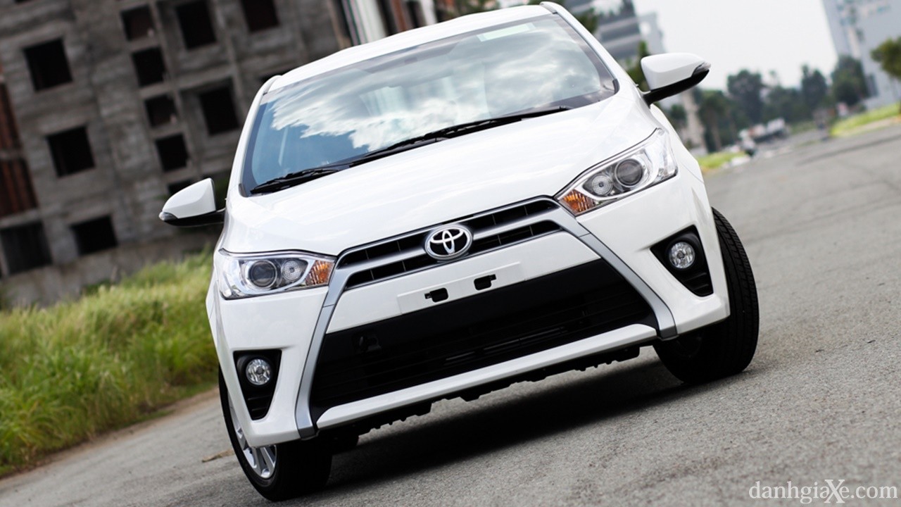 So sánh nhanh Toyota Yaris 2014 và Mazda 2 2015 - ảnh 5