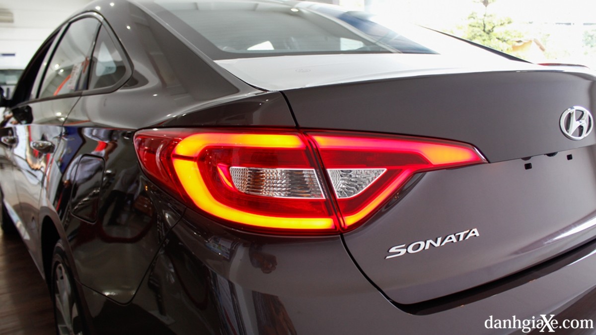 So sánh nhanh Mazda 6 2014 và Hyundai Sonata 2015 - ảnh 12