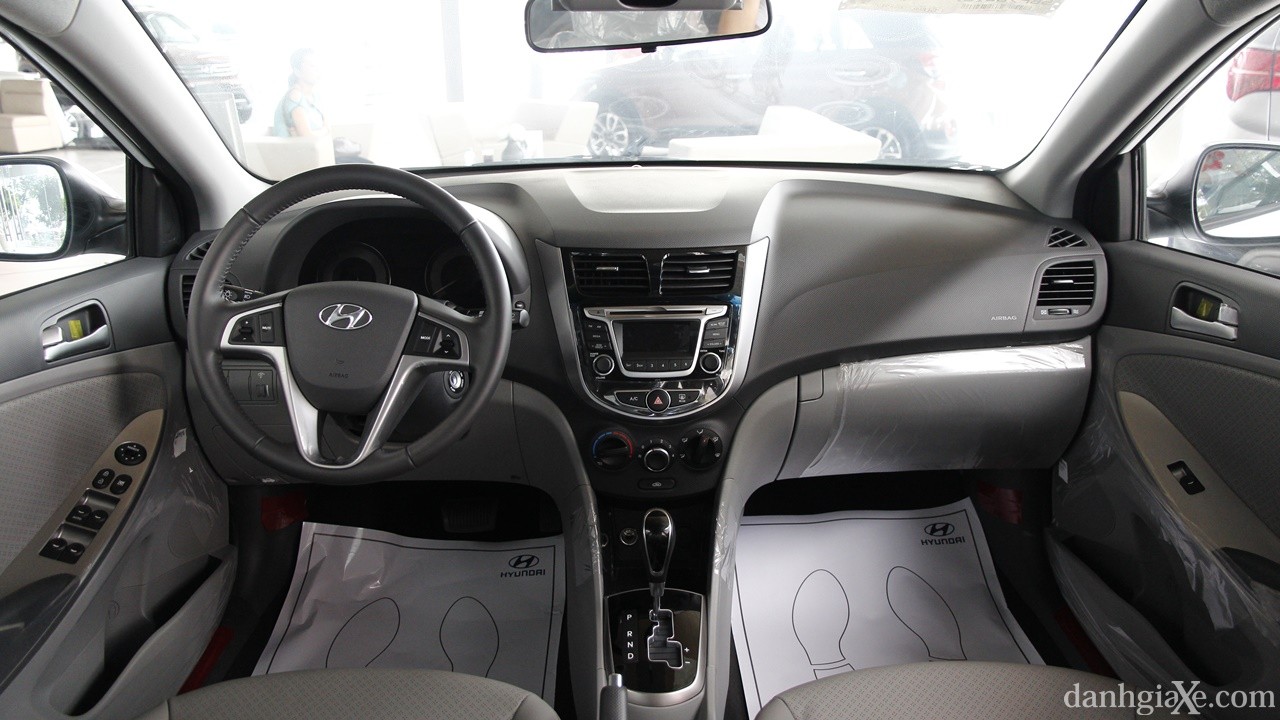 Với 600 - 700 triệu nên chọn xe sedan hạng B nào? - ảnh 15