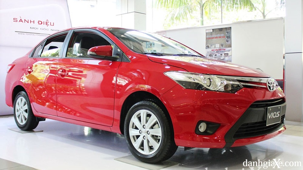 Với 600 - 700 triệu nên chọn xe sedan hạng B nào? - ảnh 2