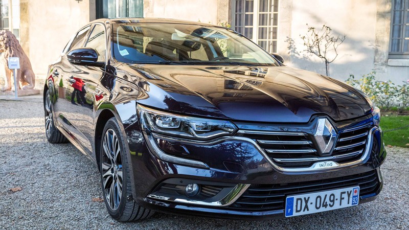 Đối thủ của Toyota Camry giành giải “Xe đẹp nhất năm” - ảnh 1