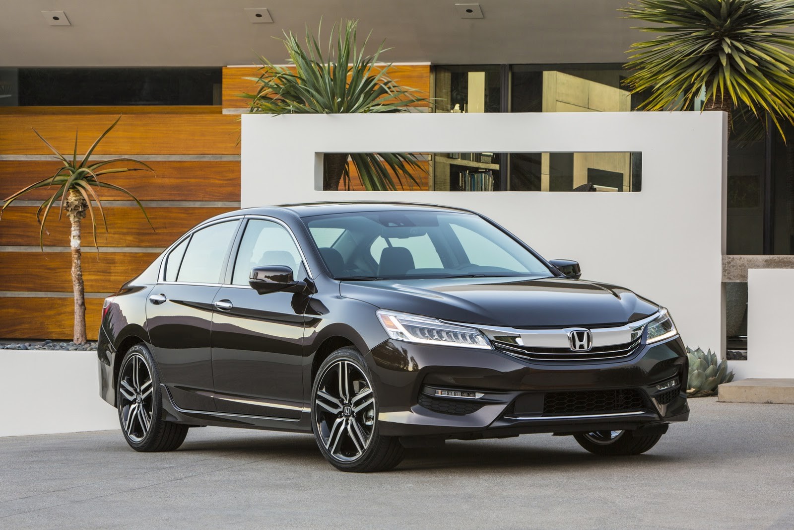 Honda Accord 2016 chuẩn bị ra mắt tại Thái Lan - ảnh 1
