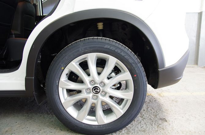 Đánh giá xe Mazda CX-5 2013 từ các chuyên gia - ảnh 23