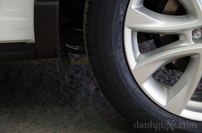 Đánh giá xe Mazda CX-5 2013 từ các chuyên gia - ảnh 24