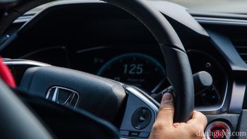 950 triệu mua Honda Civic 2017 có đáng? - ảnh 17