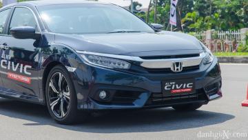 950 triệu mua Honda Civic 2017 có đáng? - ảnh 6