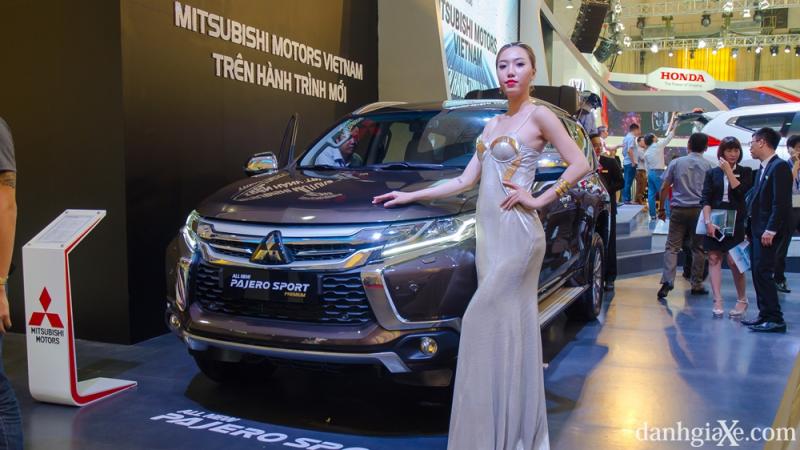 Đánh giá xe Mitsubishi Pajero Sport 2017 - ảnh 2