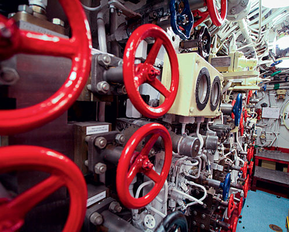 Bên trong tàu ngầm lớp Kilo - ảnh 4