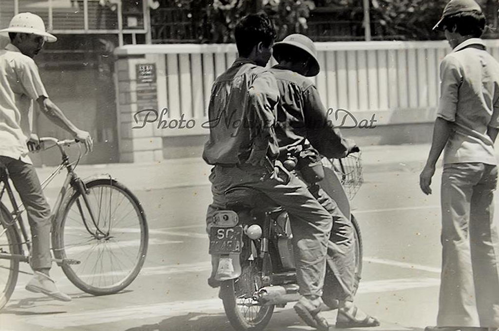 [Ảnh] Sài Gòn, những khoảnh khắc trong ngày 30/4/1975 - ảnh 28