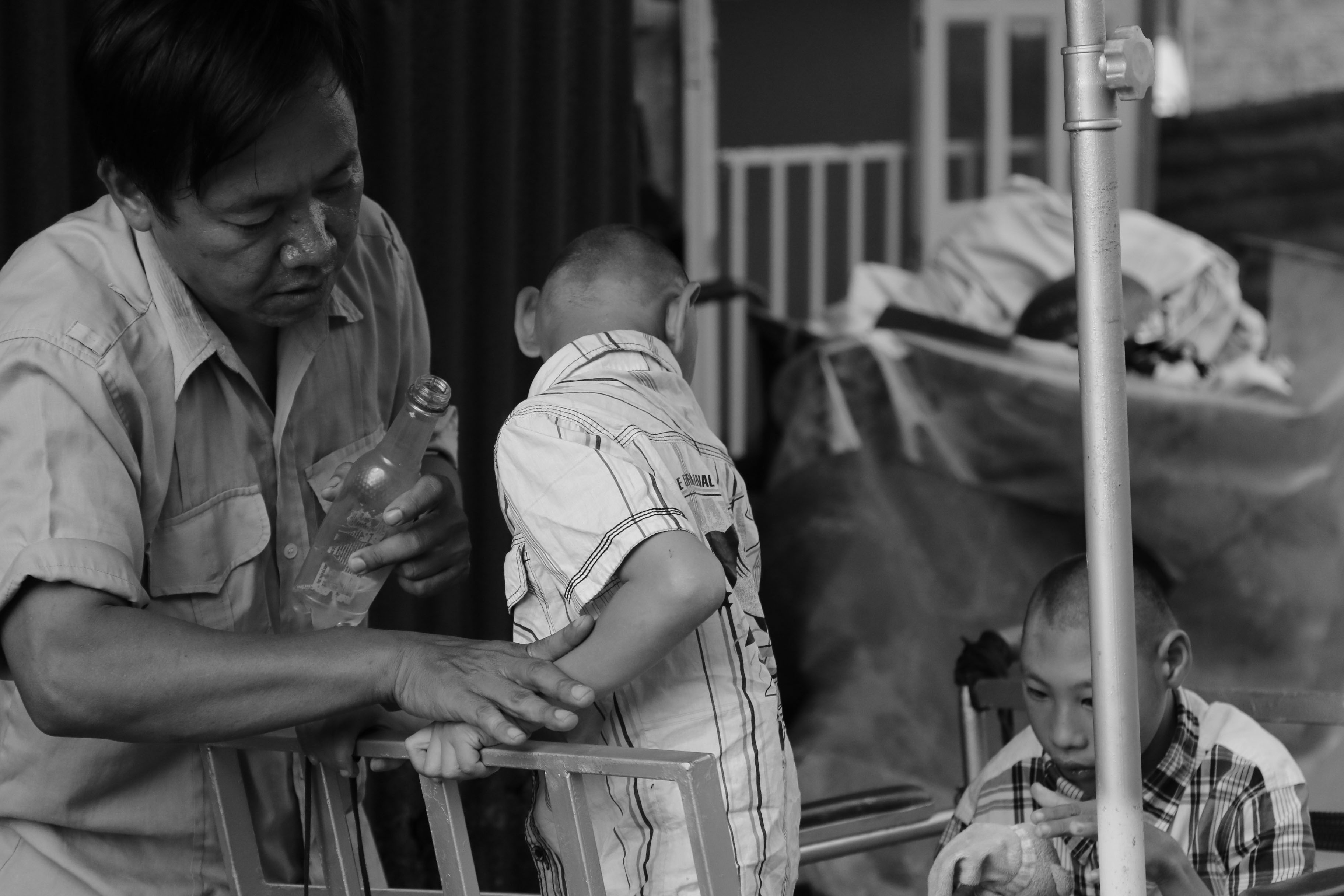 Shop TIN 8/7: Tủ nước tự phục vụ, đồng giá 5000 đ, không người thu tiền - ảnh 14