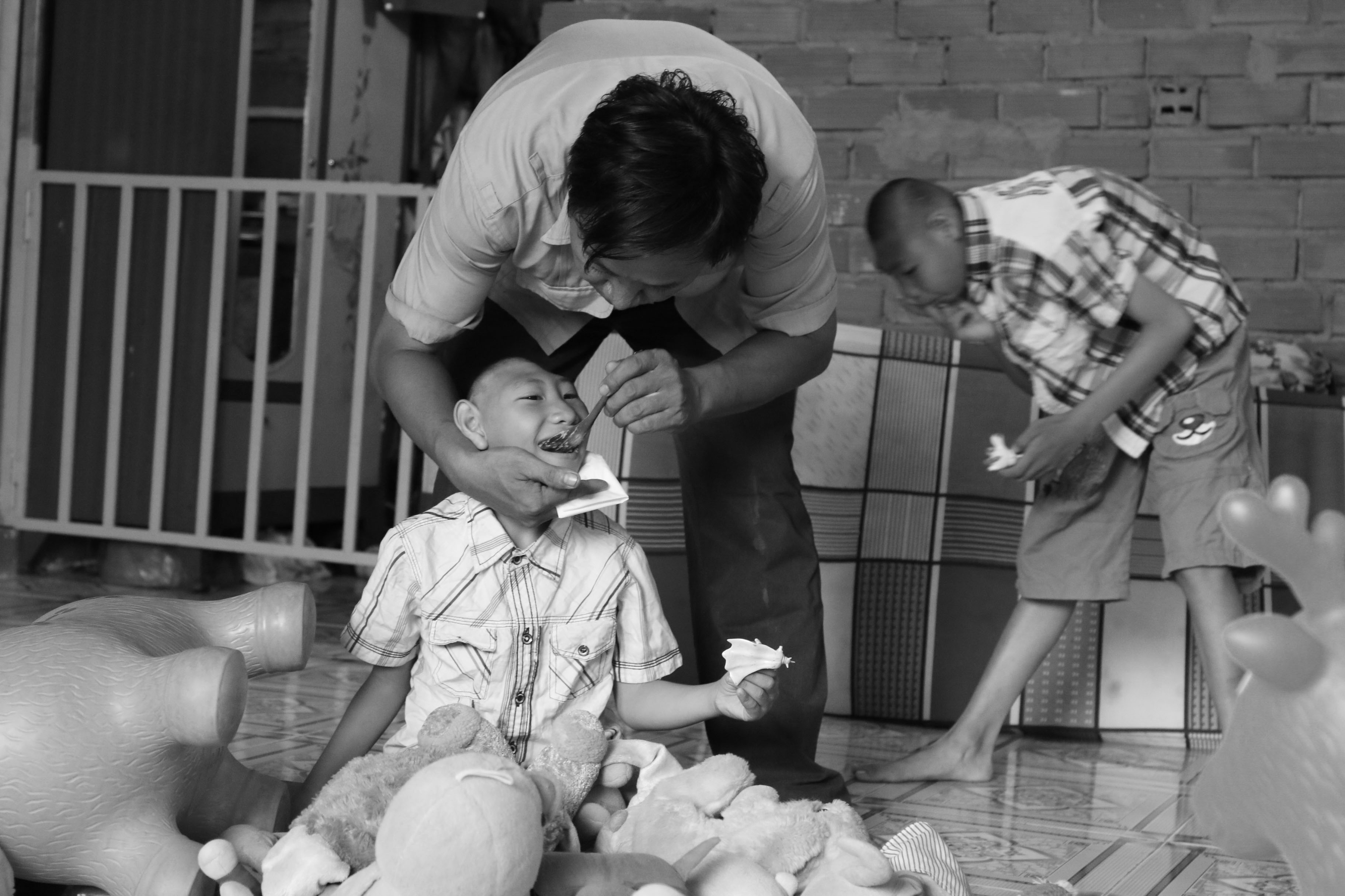 Shop TIN 8/7: Tủ nước tự phục vụ, đồng giá 5000 đ, không người thu tiền - ảnh 10