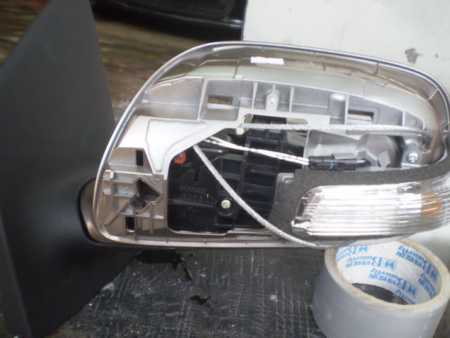 Những cách chống trộm gương ôtô ở Việt Nam [clip] - ảnh 6