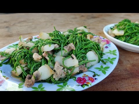 thu rau dung xa ca met van hoi the ma xao thit lai thanh dac san hinh anh 2