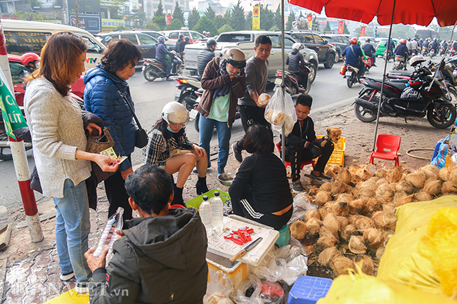 buon cui dua lam mut tet kiem hang chuc trieu moi ngay hinh anh 1