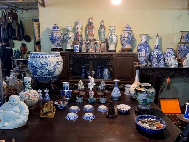 lac vao the gioi do co trong phien cho