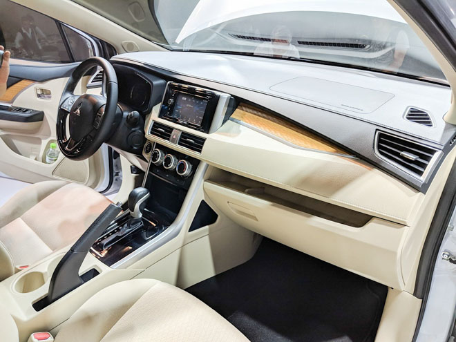 so sanh mitsubishi xpander va toyota rush: dep ngoai hay thuc dung hinh anh 6