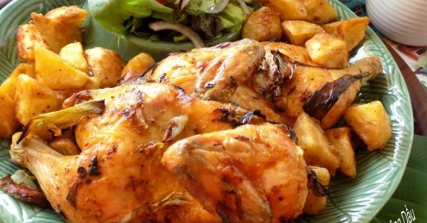 Thịt gà vàng ươm với nồi chiên không dầu, dễ làm mà cực kỳ đã miệng