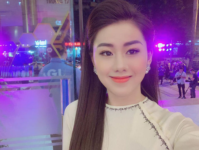 anh doi thuong goi cam khac han khi len song cua nu mc vtv hinh anh 16