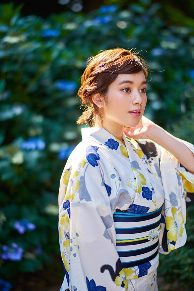 thien than noi y tung bi 