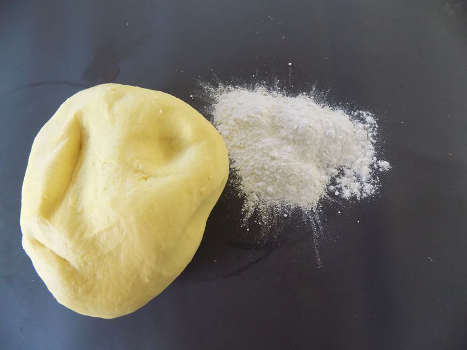 cuoi tuan lam banh goi thom ngon