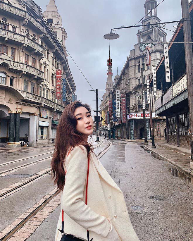 hot girl lao gay sot mxh viet, tung hoc dh ngoai thuong hinh anh 16