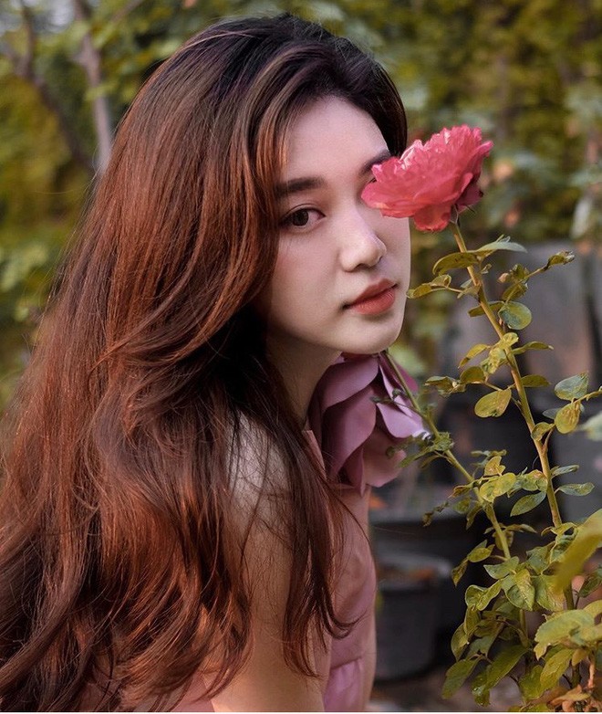 hot girl lao gay sot mxh viet, tung hoc dh ngoai thuong hinh anh 5