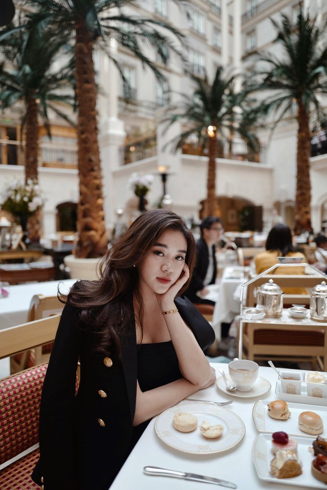 hot girl lao gay sot mxh viet, tung hoc dh ngoai thuong hinh anh 7