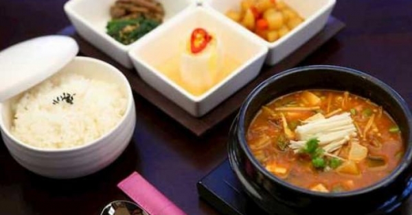 Cách nấu canh tương hải sản Hàn Quốc tại nhà