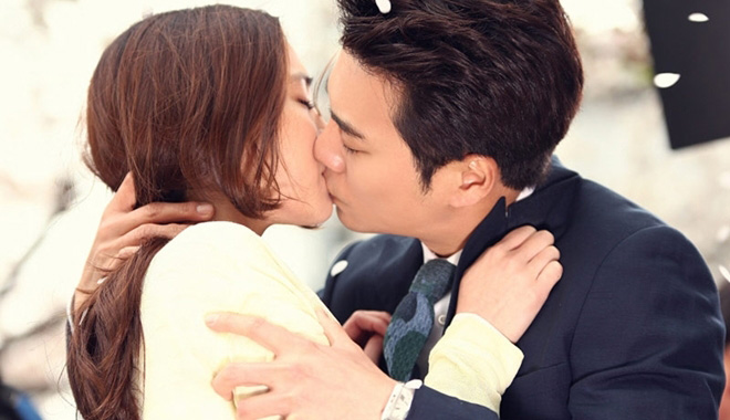 hon cuong nhiet ban gai, thanh nien phai nhap vien gap vi can benh kinh hoang hinh anh 1