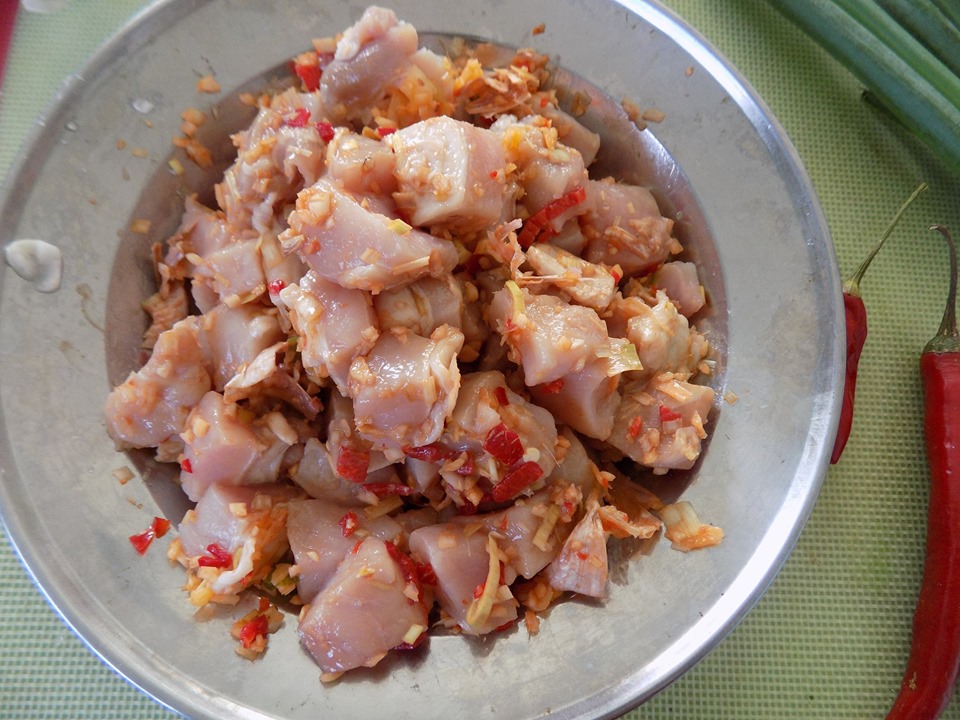 thit rim mam ruoc sa ot dam da dua com cho ngay mat troi hinh anh 3