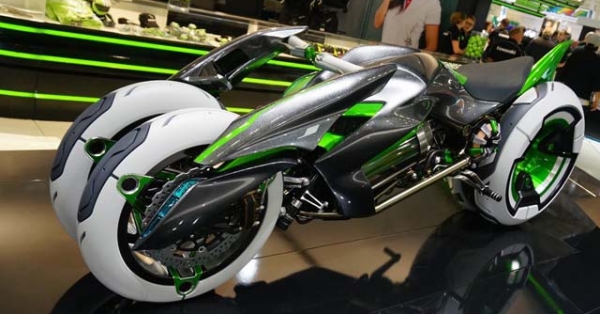 Ngắm siêu mô tô điện 3 bánh Kawasaki như đến từ tương lai