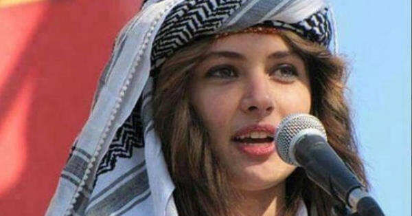 Vẻ đẹp nao lòng của những thiếu nữ người Kurd