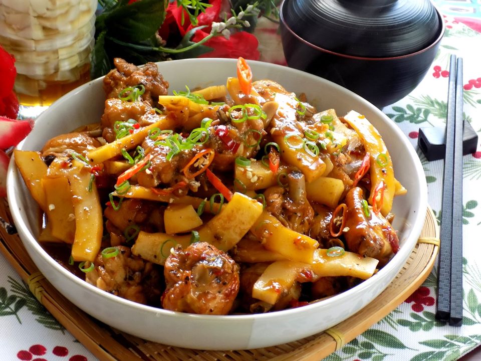 thom lung ga kho cui dua la ma ngon xuat sac cho bua com chieu hinh anh 6